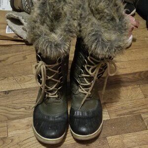 Sorel snow Boots